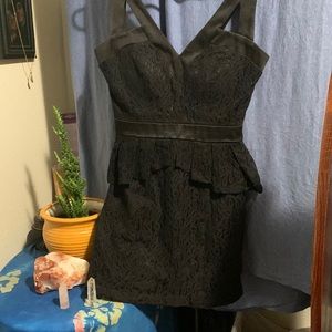 Freaking awesome party dress!!  👗